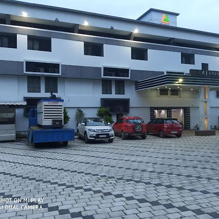 Hotel A J Park Alappuzha Екстер'єр фото